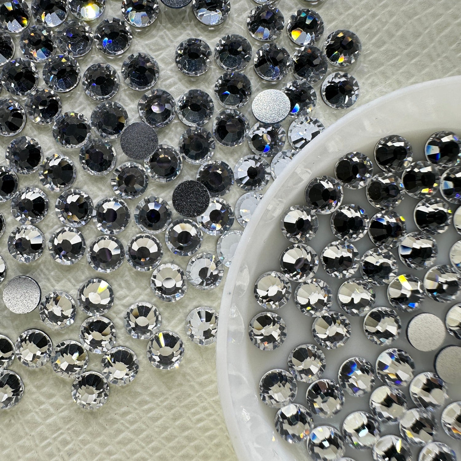 12 Cut Non-Hotfix Rhinestone