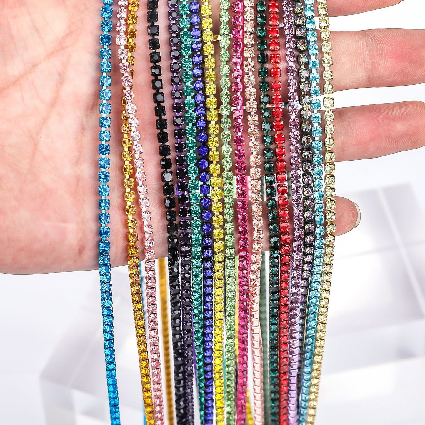 Round Shape Sew-On Cup Chain with Glass Loose Rhinestone Decoration for Dresses - Sizes 3mm-8mm