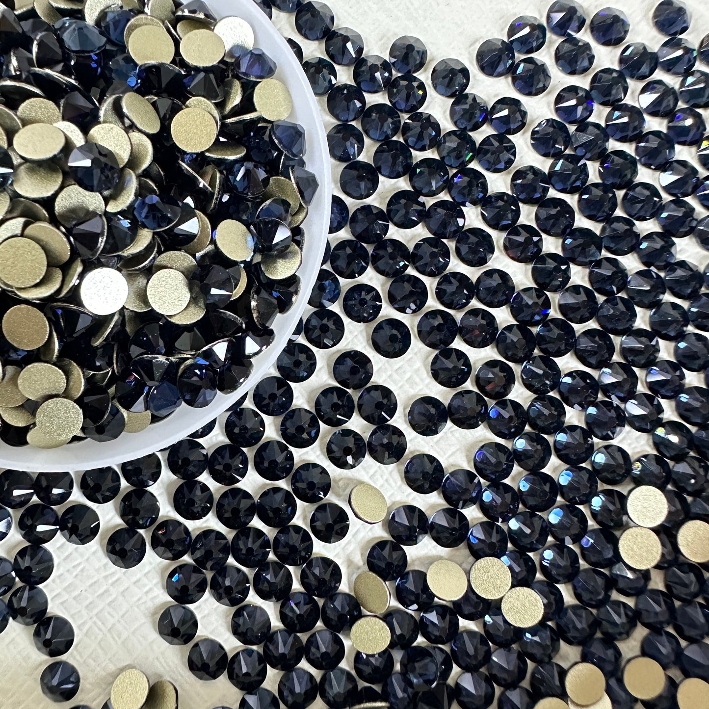 2088 Eco-Friendly Nickel-Free Crystal Non-Hotfix Flat Back Rhinestone Loose 16 Facets Shoes Hat Bags Nail Art