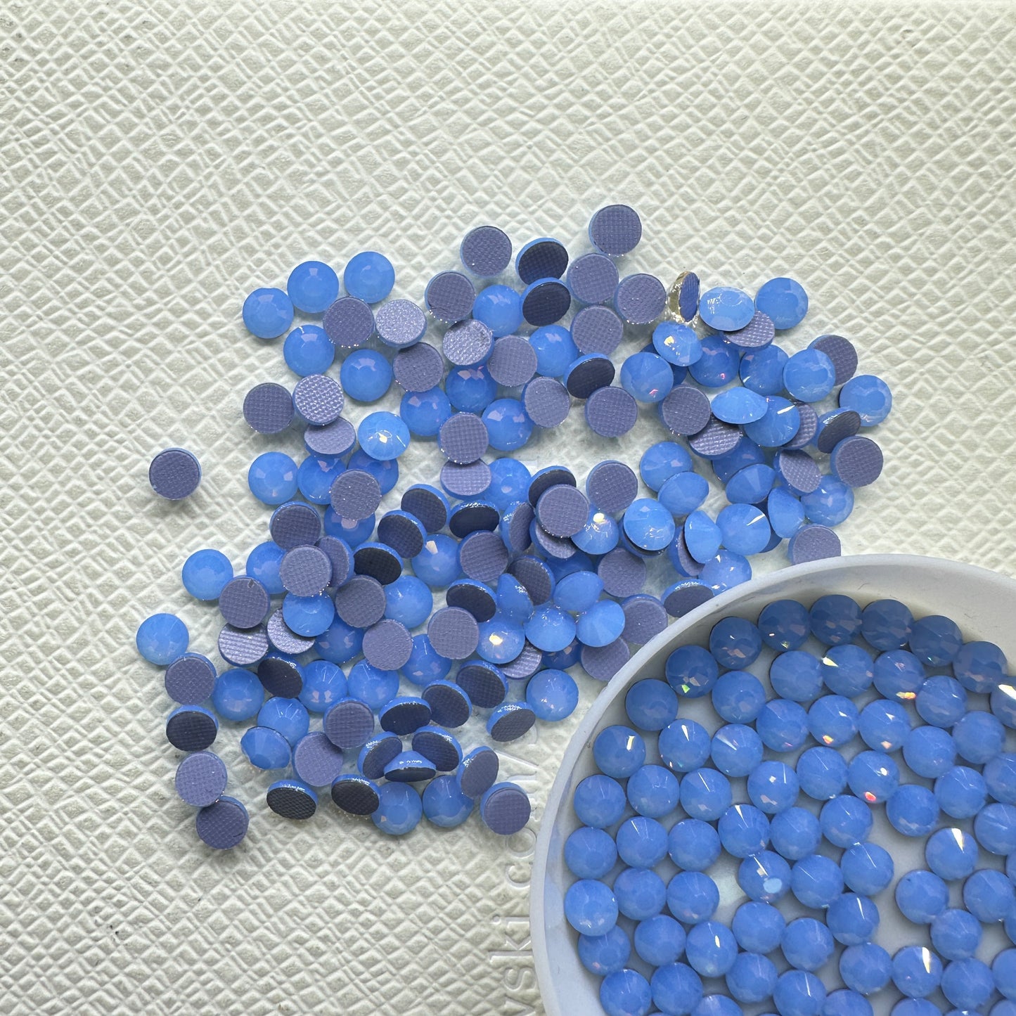 SS6-SS20 Bulk High Quality Crystal Glass Hotfix Rhinestone Wholesale Flatback Rhinestones for Bags Nail Art & Garment