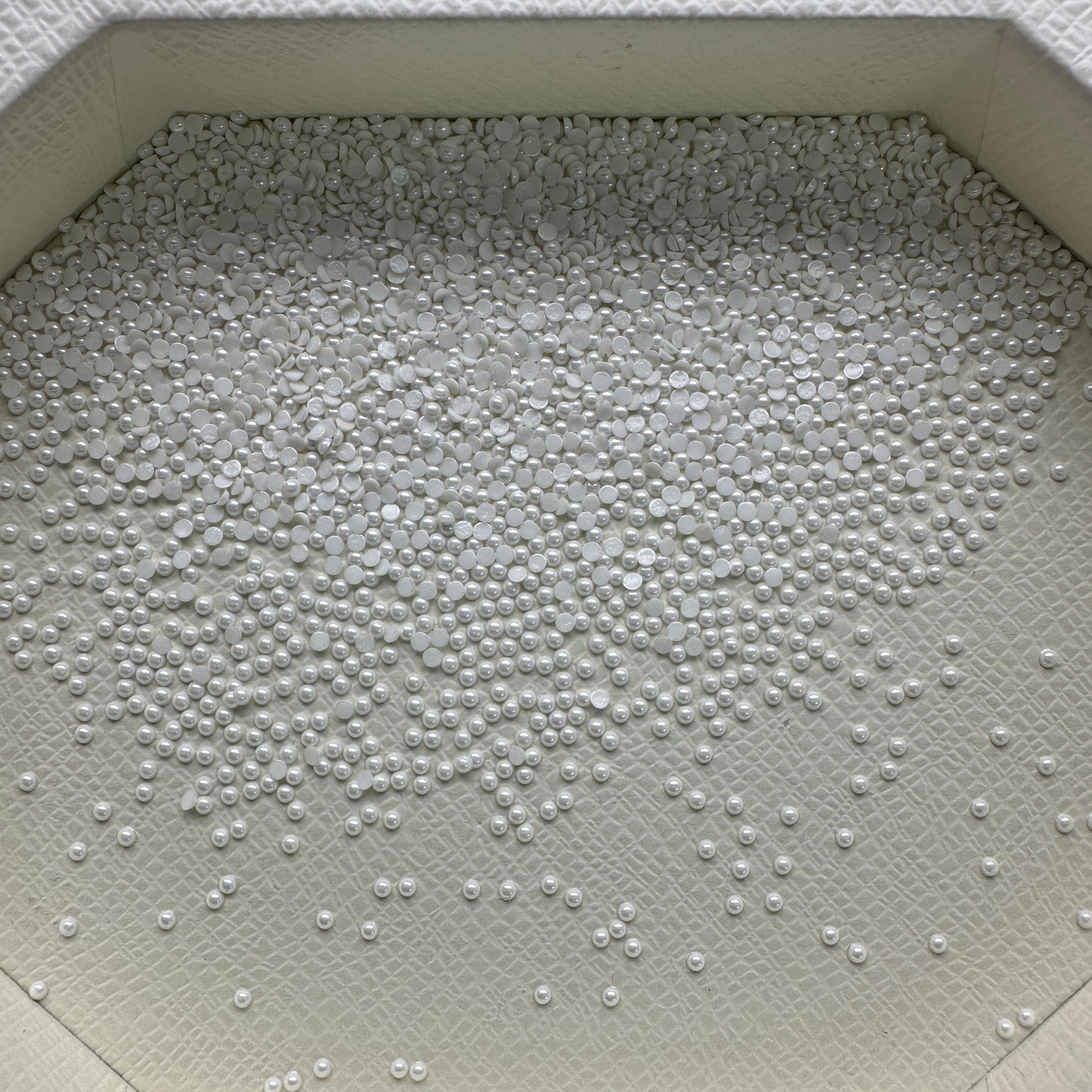 Wholesale OPL Round Shape Loose Epoxy Acrylic Jelly Rhinestones - Hot Fix Plastic Flatback Sew on for Crafts Apparel DIY Accessories