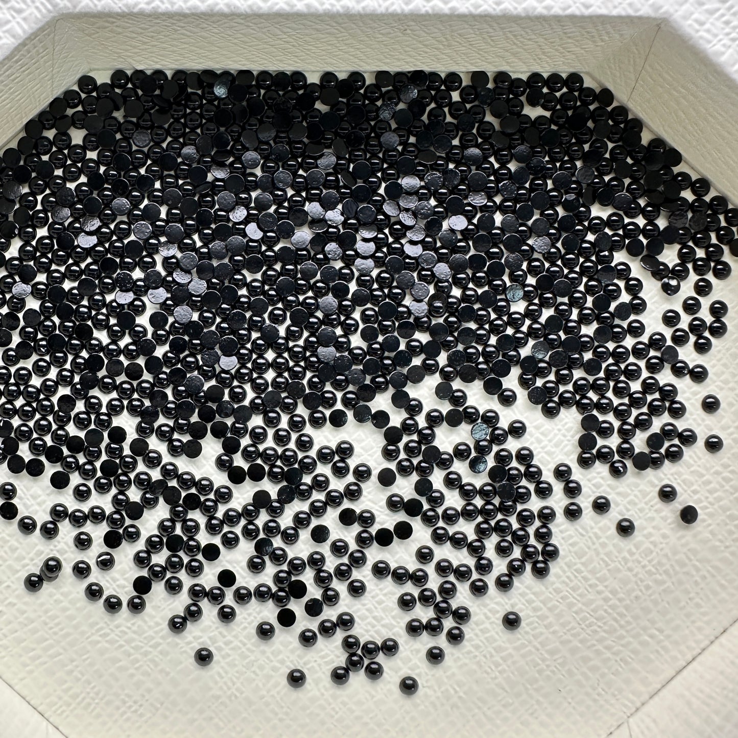 Wholesale OPL Round Shape Loose Epoxy Acrylic Jelly Rhinestones - Hot Fix Plastic Flatback Sew on for Crafts Apparel DIY Accessories