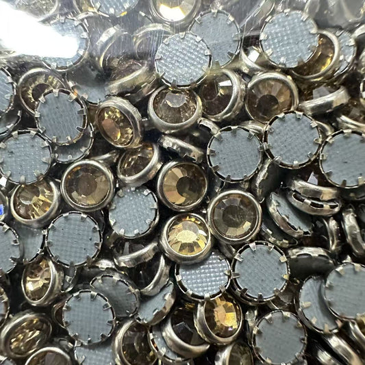 Custom Border Hotfix Rhinestone Motifs – Bulk Wholesale