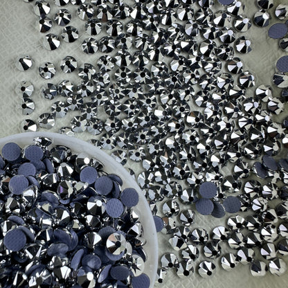 Dazzling Bright Wholesale 1440pcs 16 Facets Normal Color Hot-Fix Flat Back Glass Crystal Rhinestones Nail Art DIY Crafting