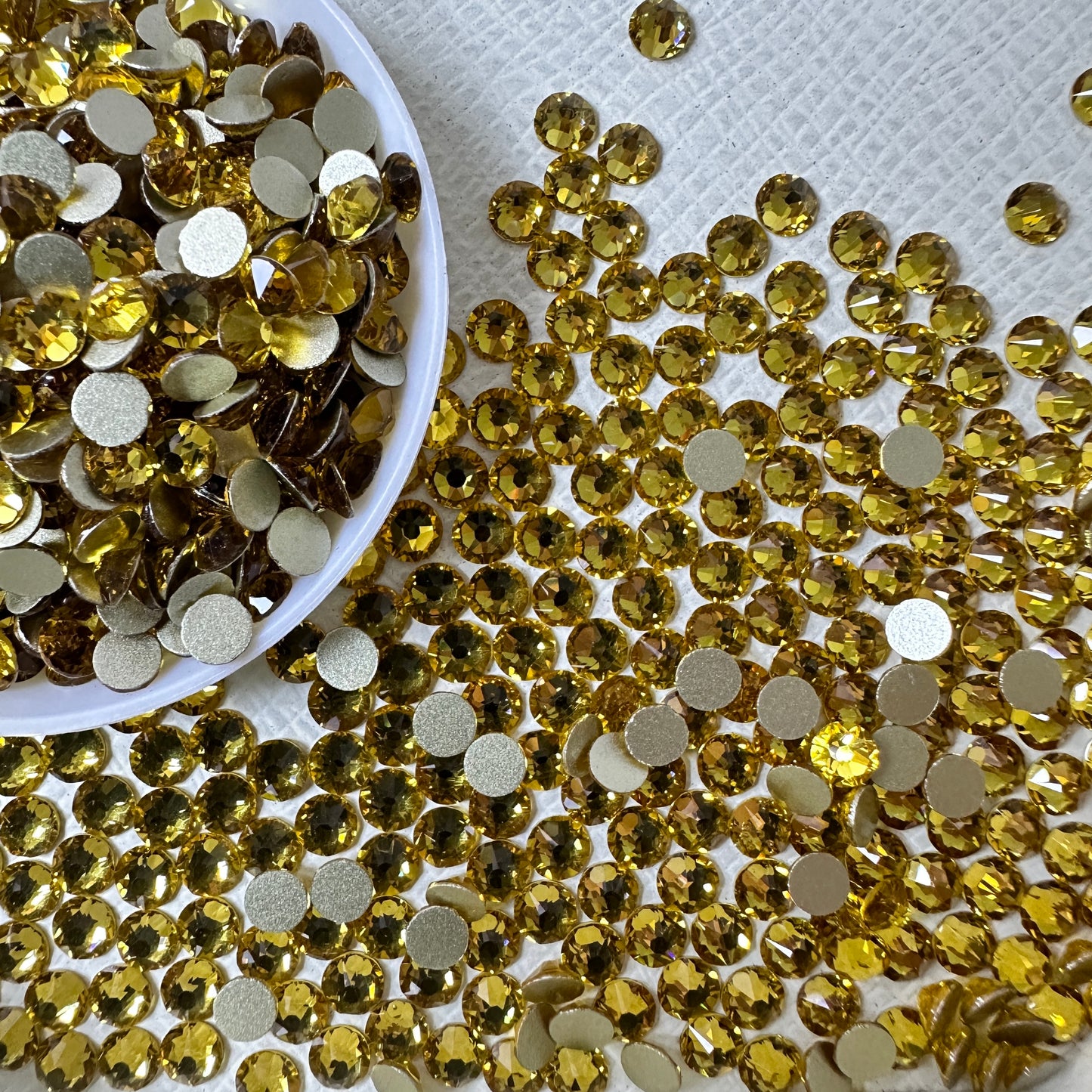 2088 Eco-Friendly Nickel-Free Crystal Non-Hotfix Flat Back Rhinestone Loose 16 Facets Shoes Hat Bags Nail Art