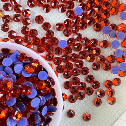 Dazzling Bright Wholesale 1440pcs 16 Facets Normal Color Hot-Fix Flat Back Glass Crystal Rhinestones Nail Art DIY Crafting