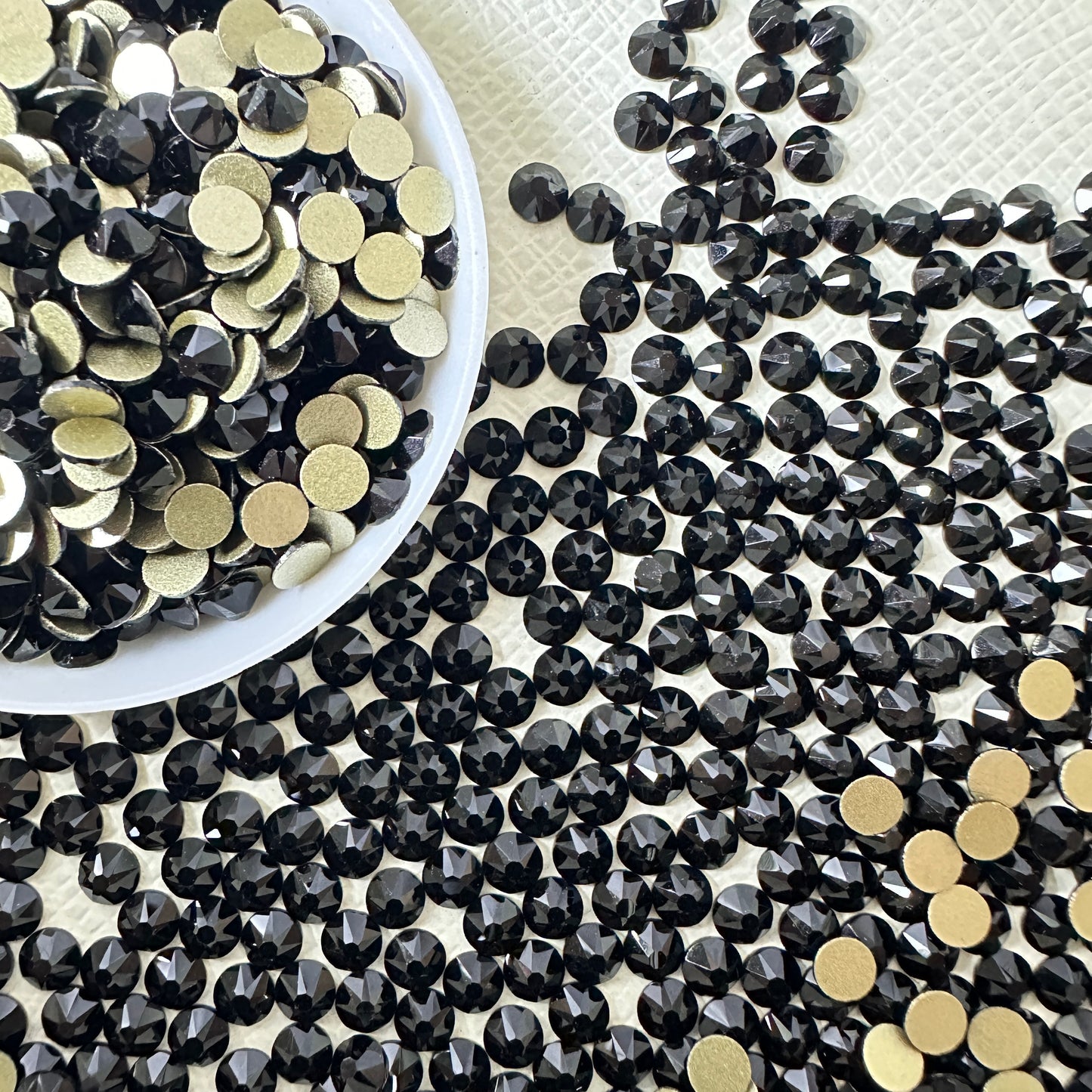 2088 Eco-Friendly Nickel-Free Crystal Non-Hotfix Flat Back Rhinestone Loose 16 Facets Shoes Hat Bags Nail Art