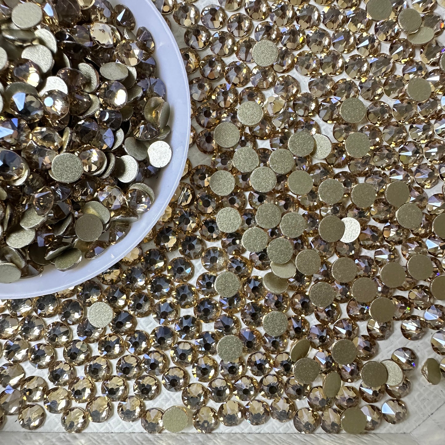 2088 Eco-Friendly Nickel-Free Crystal Non-Hotfix Flat Back Rhinestone Loose 16 Facets Shoes Hat Bags Nail Art