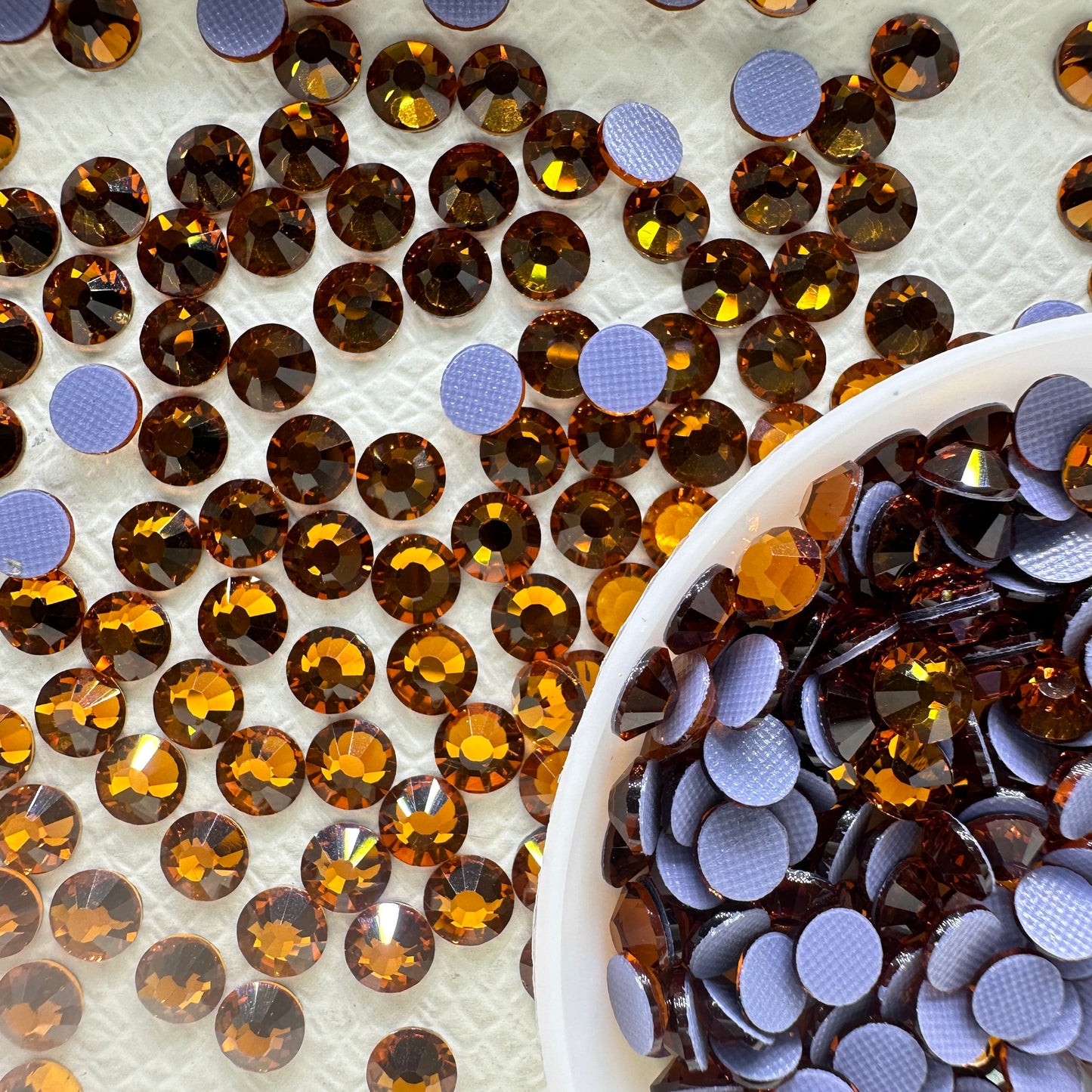 SS6-SS20 Bulk High Quality Crystal Glass Hotfix Rhinestone Wholesale Flatback Rhinestones for Bags Nail Art & Garment