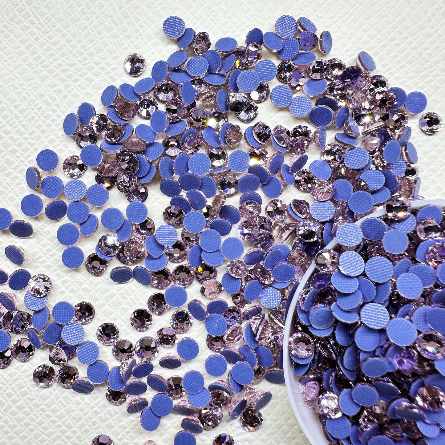 SS6-SS20 Bulk High Quality Crystal Glass Hotfix Rhinestone Wholesale Flatback Rhinestones for Bags Nail Art & Garment