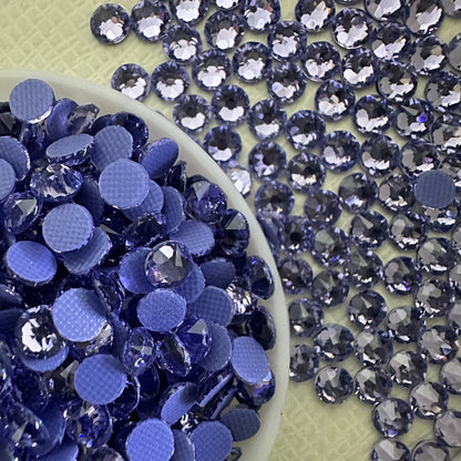 Dazzling Bright Wholesale 1440pcs 16 Facets Normal Color Hot-Fix Flat Back Glass Crystal Rhinestones Nail Art DIY Crafting