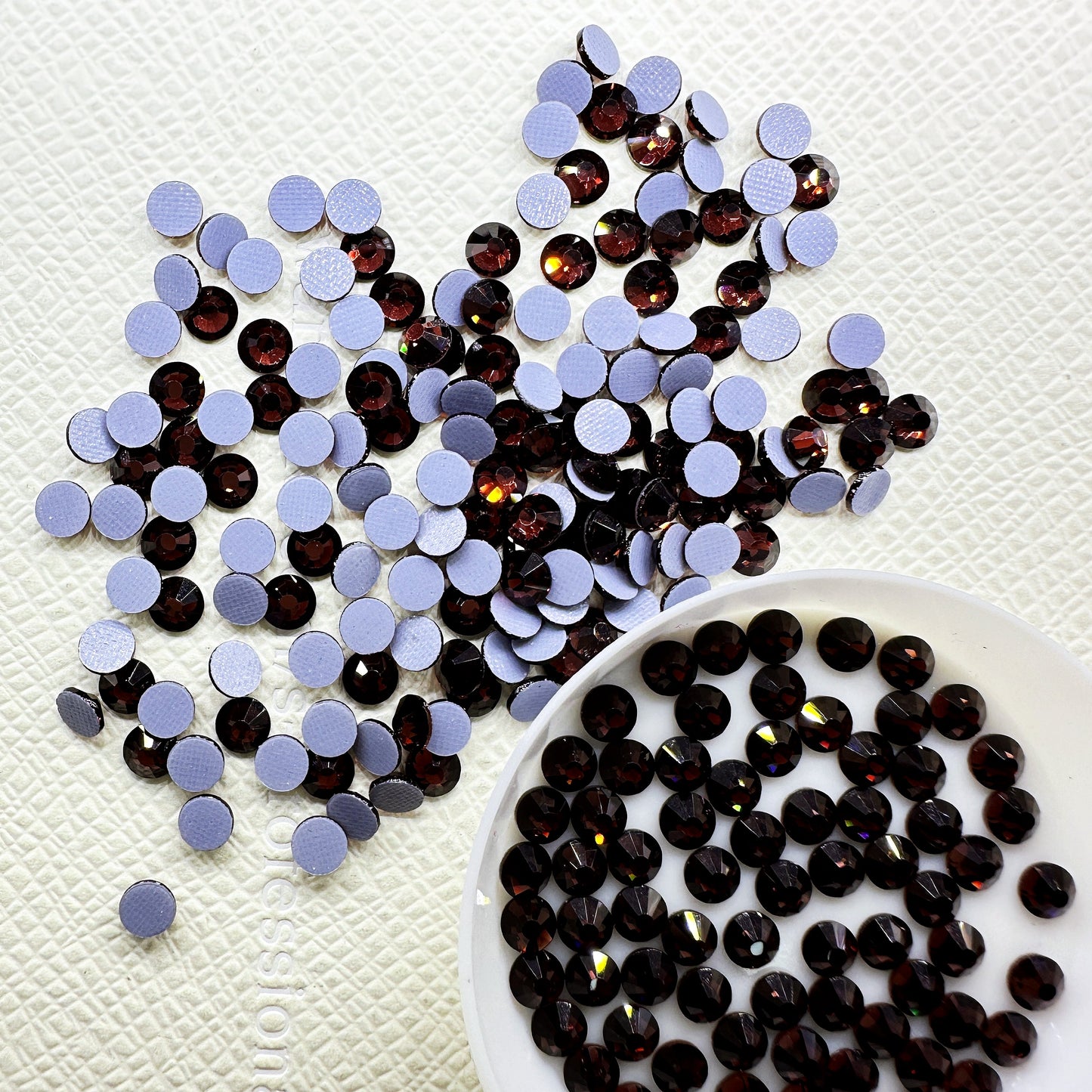 SS6-SS20 Bulk High Quality Crystal Glass Hotfix Rhinestone Wholesale Flatback Rhinestones for Bags Nail Art & Garment