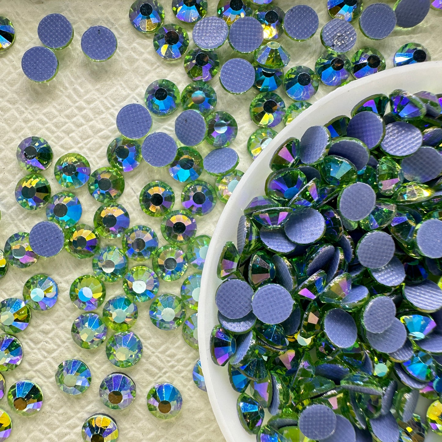 SS6-SS20 Bulk High Quality Crystal Glass Hotfix Rhinestone Wholesale Flatback Rhinestones for Bags Nail Art & Garment