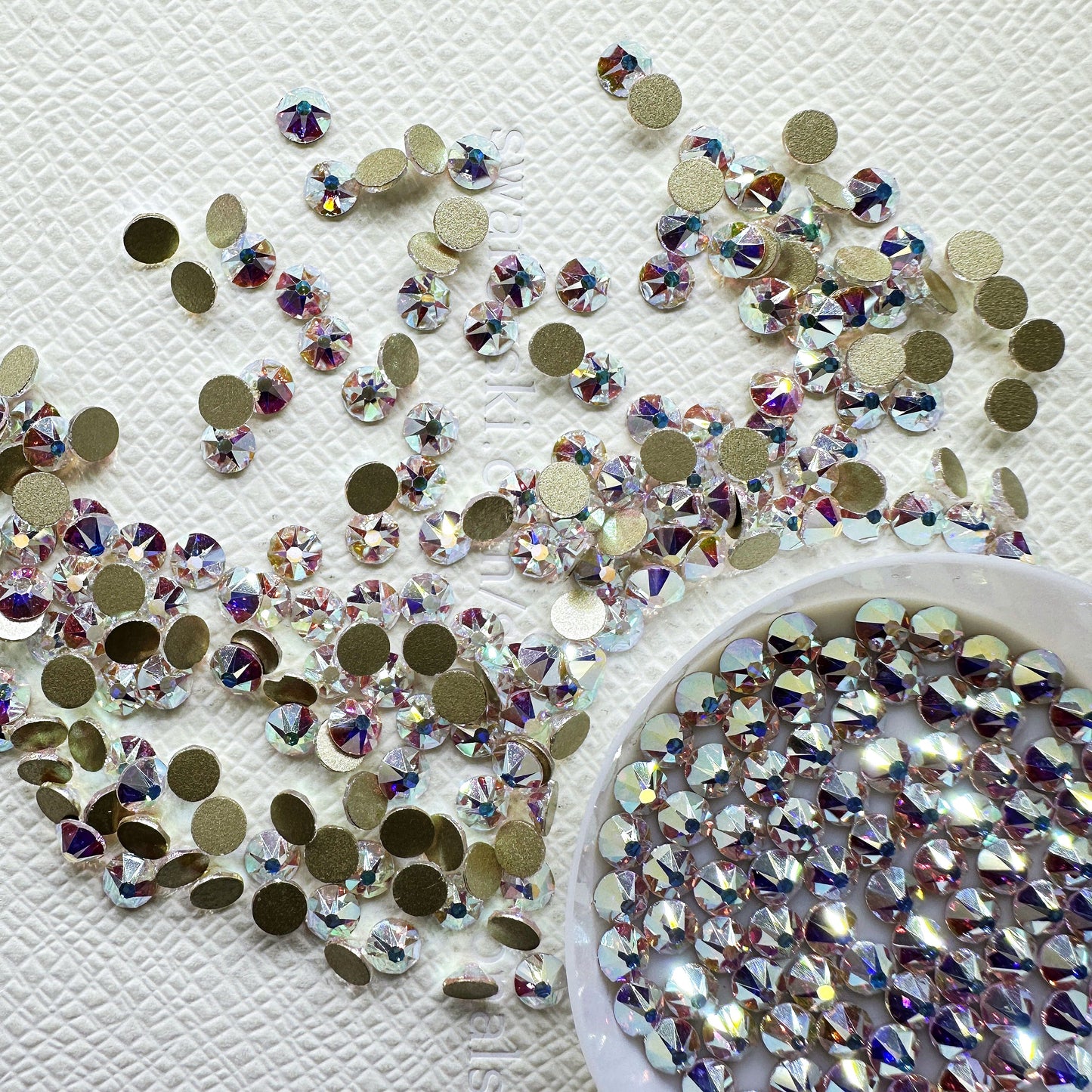 SS6-SS20 Bulk High Quality Crystal Glass Hotfix Rhinestone Wholesale Flatback Rhinestones for Bags Nail Art & Garment