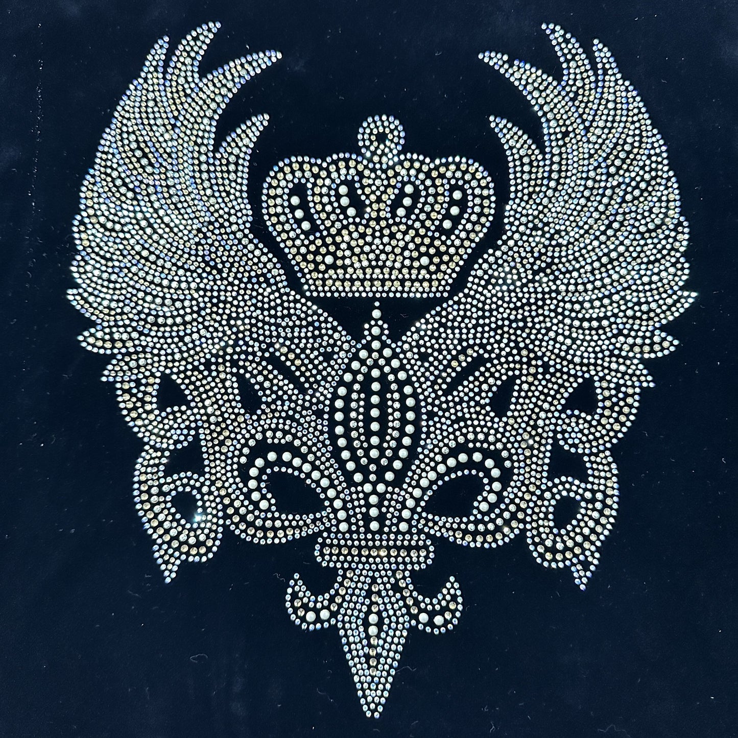 Low MOQ Custom Motif Strass Rhinestone Flatback Hotfix Glass Rhinestones for Garment Hats Bags & Shoes